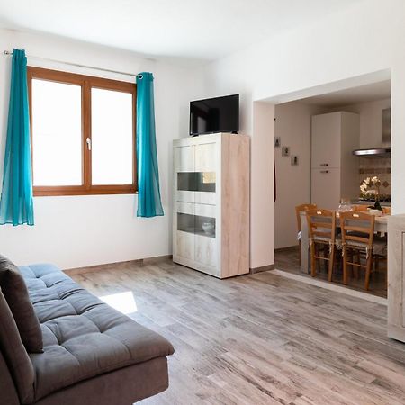 Zaira Home Free Wi-Fi 5 Minuti Dal Lago Liscia Sant'Antonio di Gallura Zewnętrze zdjęcie
