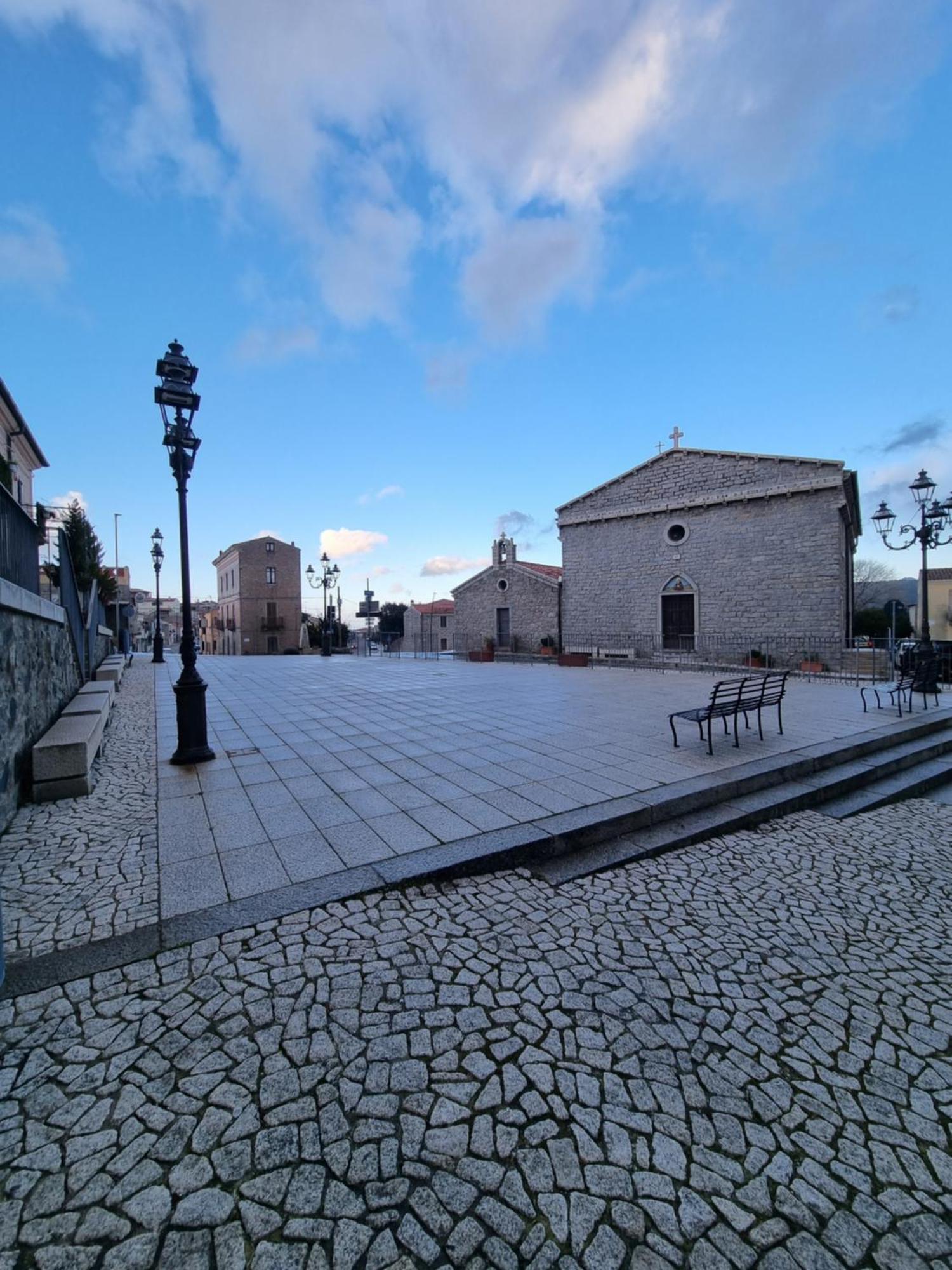 Zaira Home Free Wi-Fi 5 Minuti Dal Lago Liscia Sant'Antonio di Gallura Zewnętrze zdjęcie
